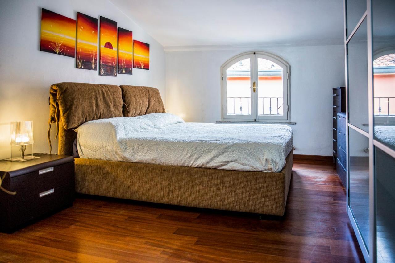 קררה Stupenda Mansarda Centralissima, Finiture Di Lusso מראה חיצוני תמונה