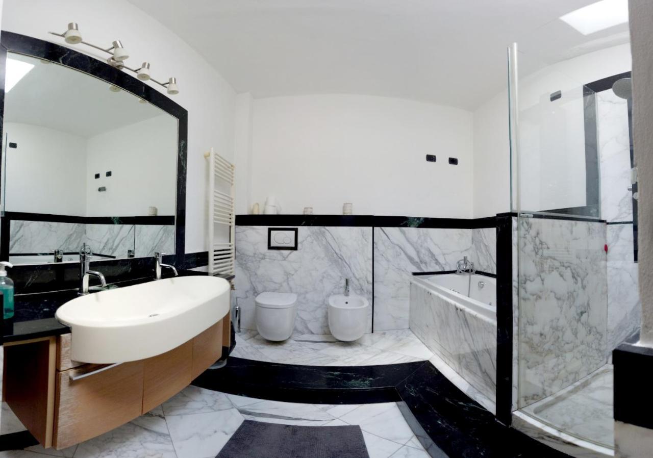 קררה Stupenda Mansarda Centralissima, Finiture Di Lusso מראה חיצוני תמונה